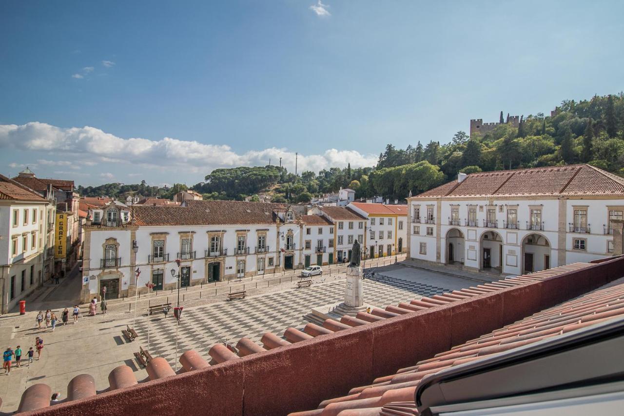 Hotel Republica Boutique Hotel Tomar Extérieur photo The main square of the town