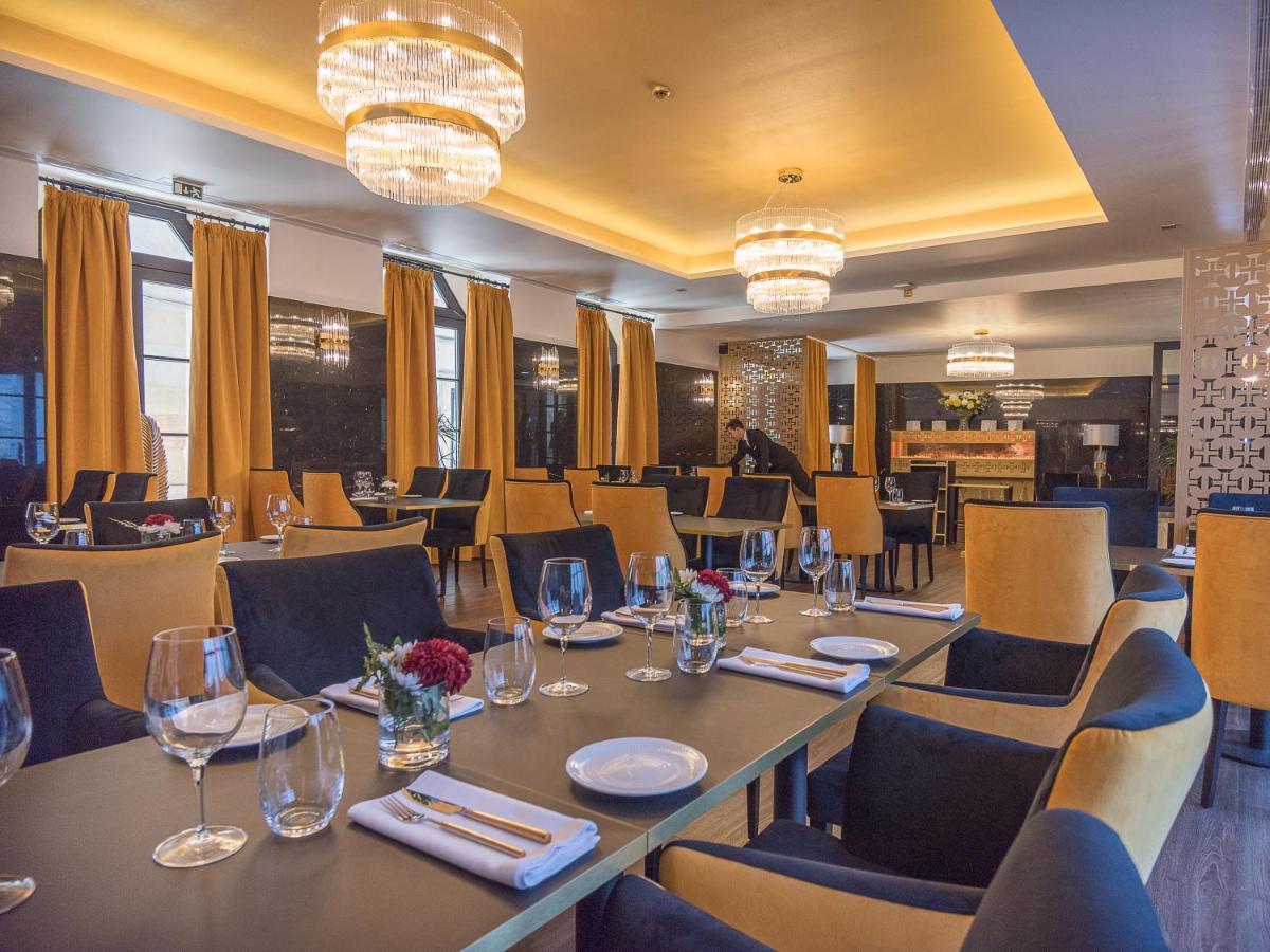 Hotel Republica Boutique Hotel Tomar Extérieur photo Restaurant