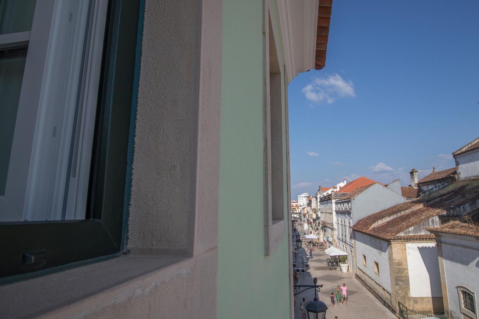Hotel Republica Boutique Hotel Tomar Chambre photo View of the city of Pontevedra